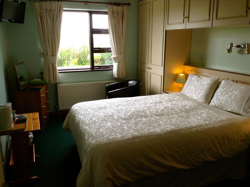 Cnoc Breac B&B Cleggan Phòng bức ảnh